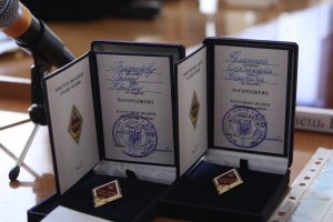 Працівників ХНУРЕ нагородили знаком «Відмінник освіти»