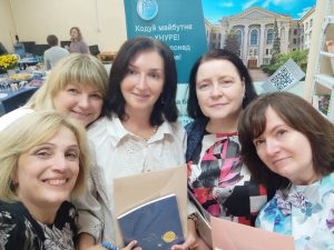 У ХНУРЕ привітали колектив Наукової бібліотеки з Всеукраїнським днем бібліотек