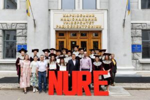 Вітаємо випускників Харківського національного університету радіоелектроніки!