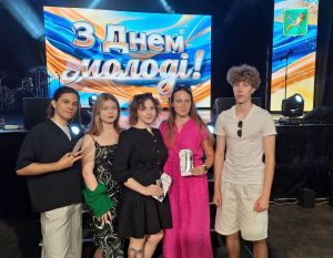 Студенти та молоді вчені ХНУРЕ долучилися до святкування Міжнародного дня молоді у Харкові