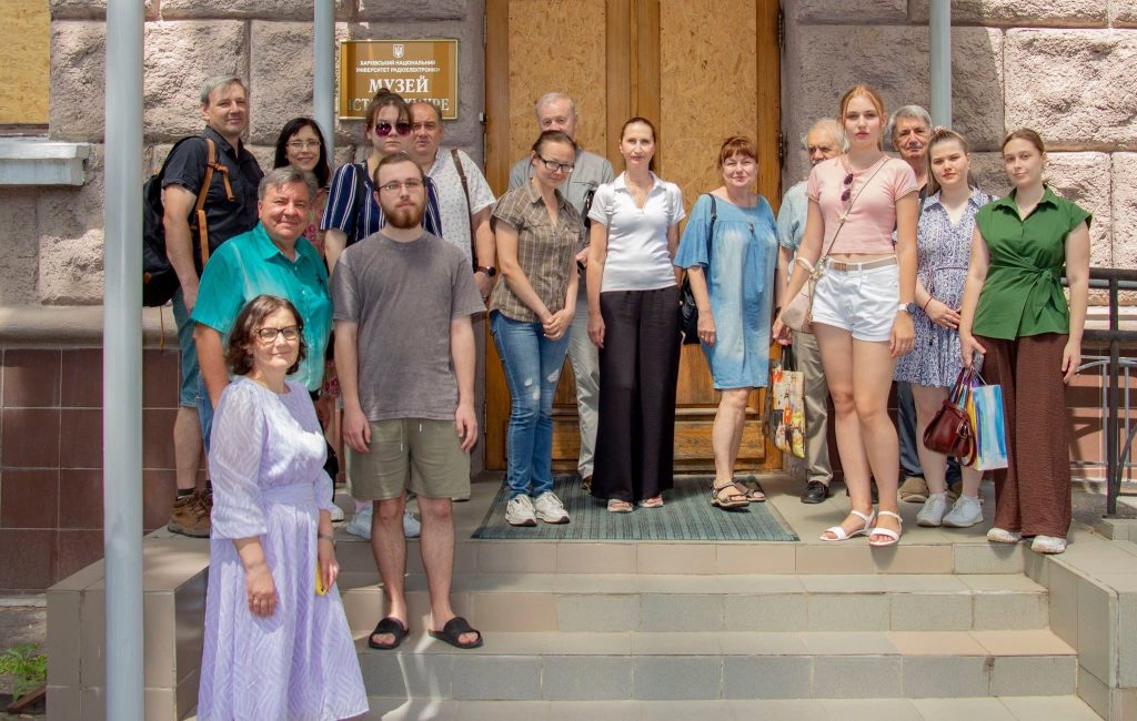 ХНУРЕ – Будинок «Слово»: екскурсія до легендарного будинку у Харкові