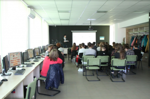 NURE held a workshop for schoolchildren “Just about difficult: Working with big data»