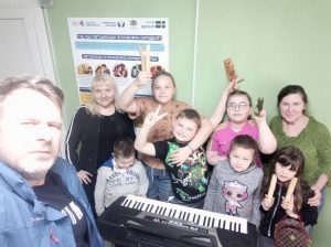A series of creative workshops for children of internally displaced persons took place at NURE dormitory.