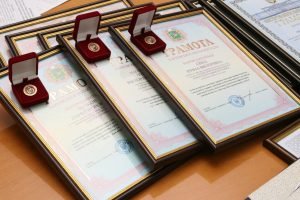 Співробітники університету радіоелектроніки отримали нагороди