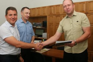 Професора кафедри ІКІ нагородили сертифікатом на туристичну подорож
